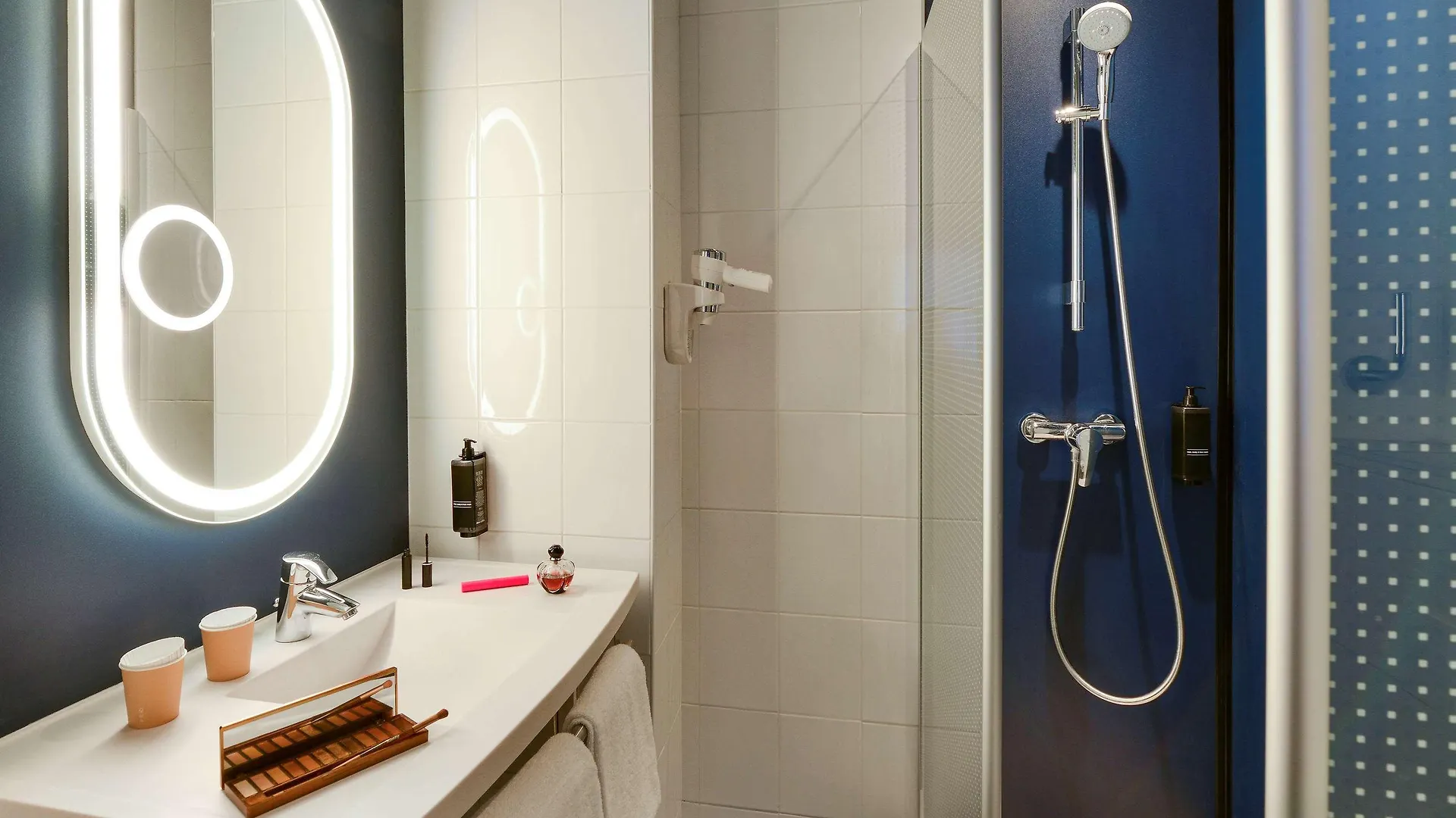 Hotel Ibis Gare De L Est 10eme 3*