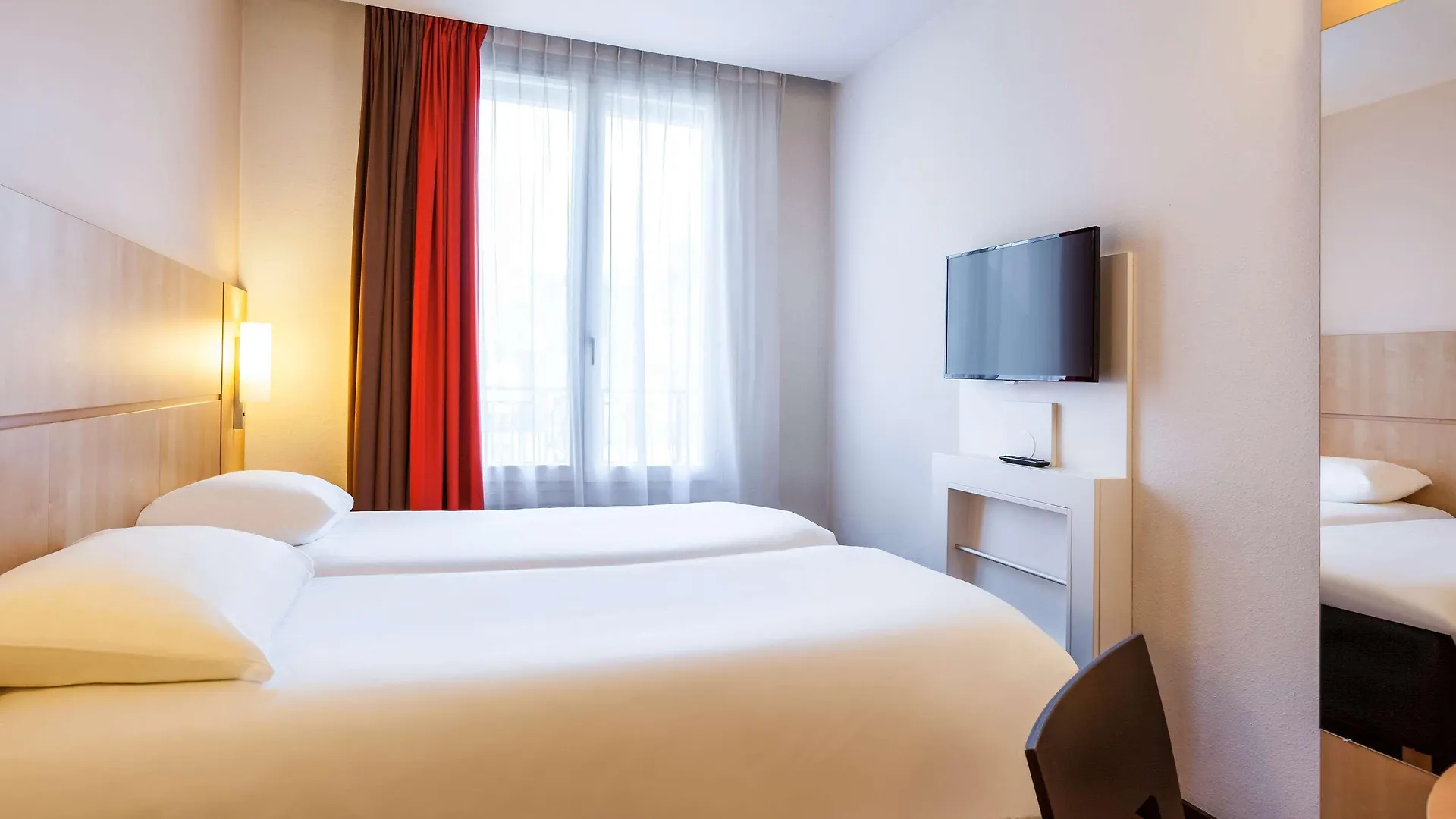 Hotel Ibis Gare De L Est 10eme Paris